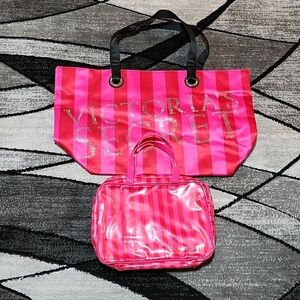 VINTAGE VS ICONIC STRIPED HANGING COSMETIC BAG & STUDDED TRAVEL TOTE BUN…